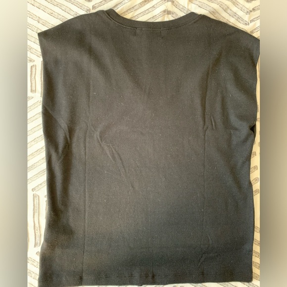 NWT Michael Stars black Vneck top - Picture 5 of 5